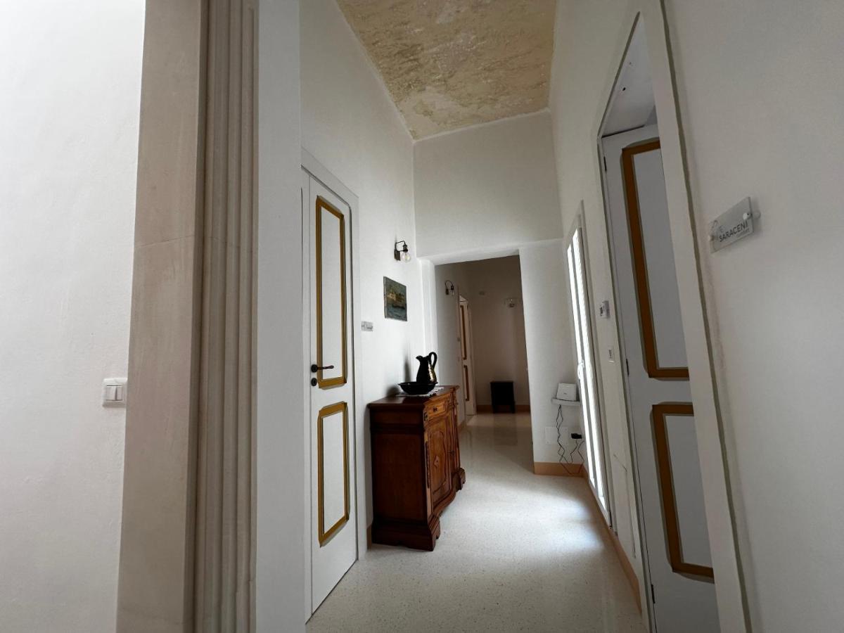 Le Stanze Di Gallolizio Gallipolli Exteriör bild